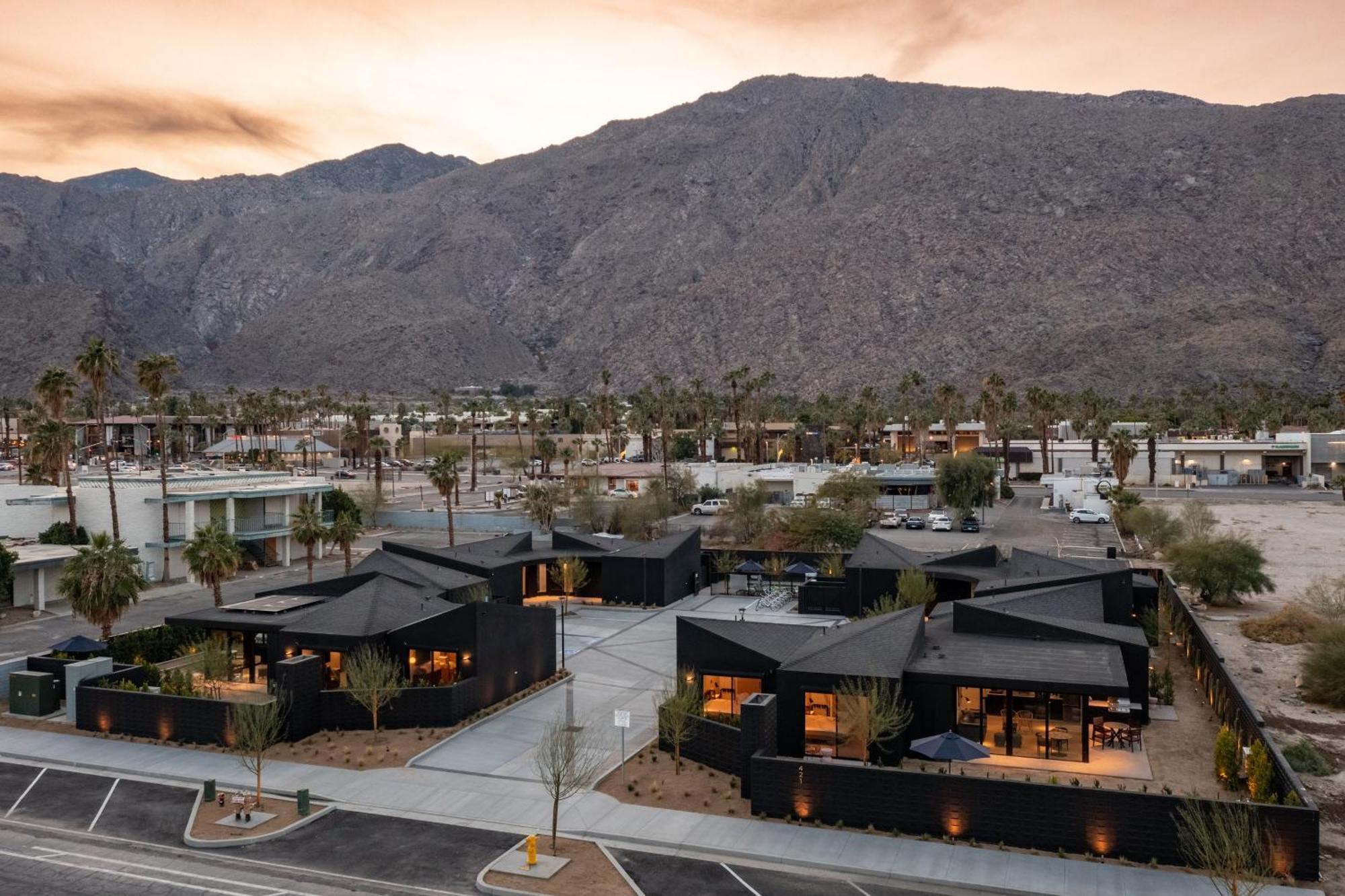 Blackhaus By Avantstay Ada Modern Rooms, Pool & Bbq Palm Springs Zewnętrze zdjęcie