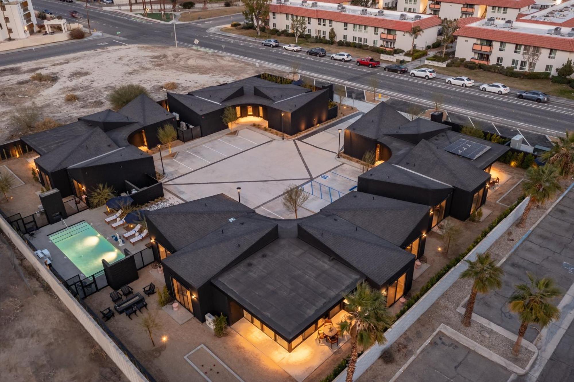 Blackhaus By Avantstay Ada Modern Rooms, Pool & Bbq Palm Springs Zewnętrze zdjęcie