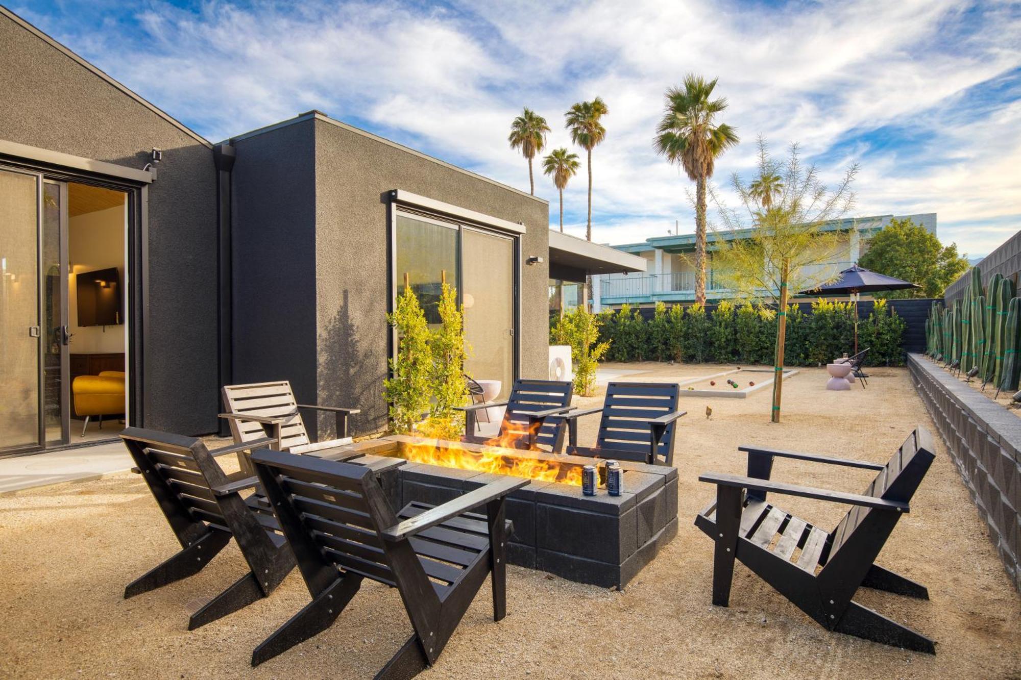 Blackhaus By Avantstay Ada Modern Rooms, Pool & Bbq Palm Springs Zewnętrze zdjęcie