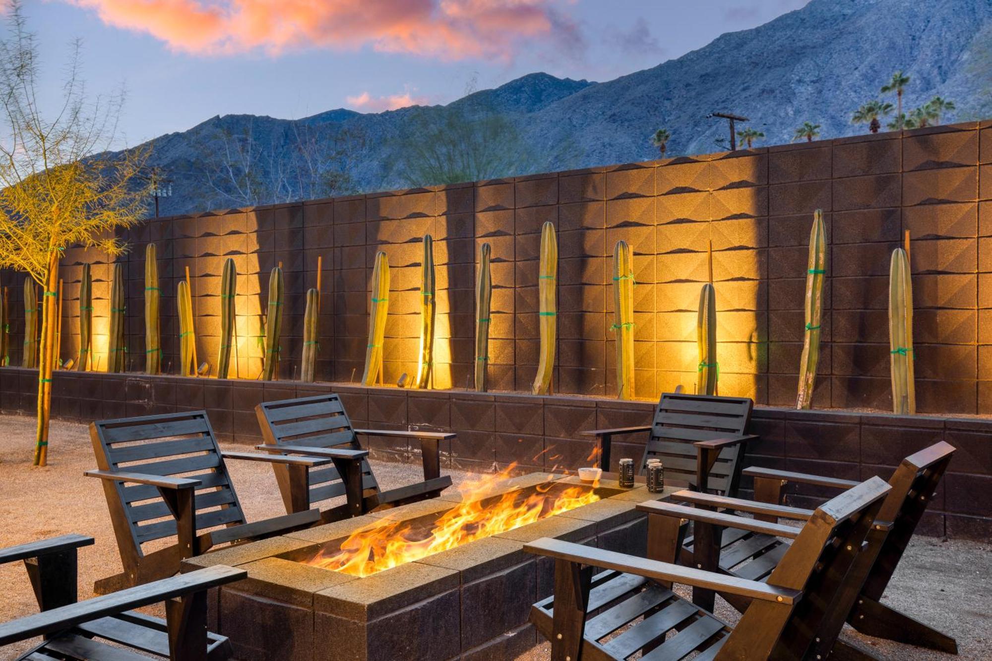 Blackhaus By Avantstay Ada Modern Rooms, Pool & Bbq Palm Springs Zewnętrze zdjęcie